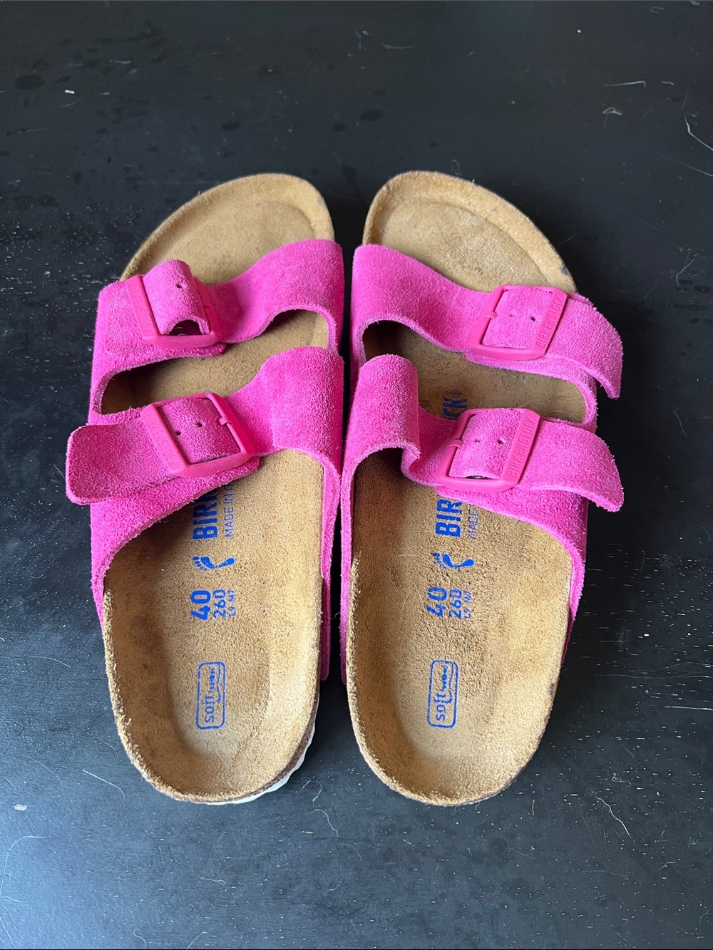 Birkenstock Arizona Sandals Magenta Fuchsia Size 40 Double Buckle Sandals - Picture 2 of 9